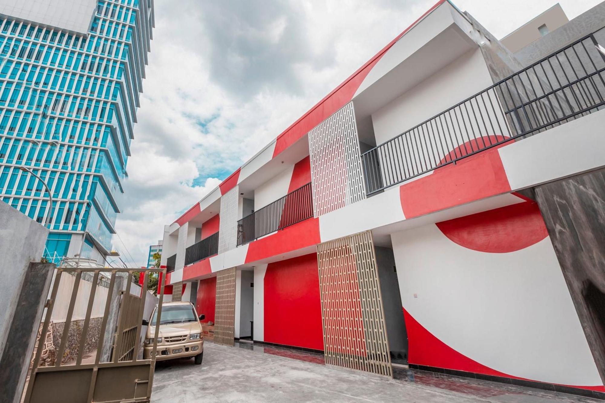 Super Oyo 2223 J&B Room Utan Kayu Jakarta Exterior photo